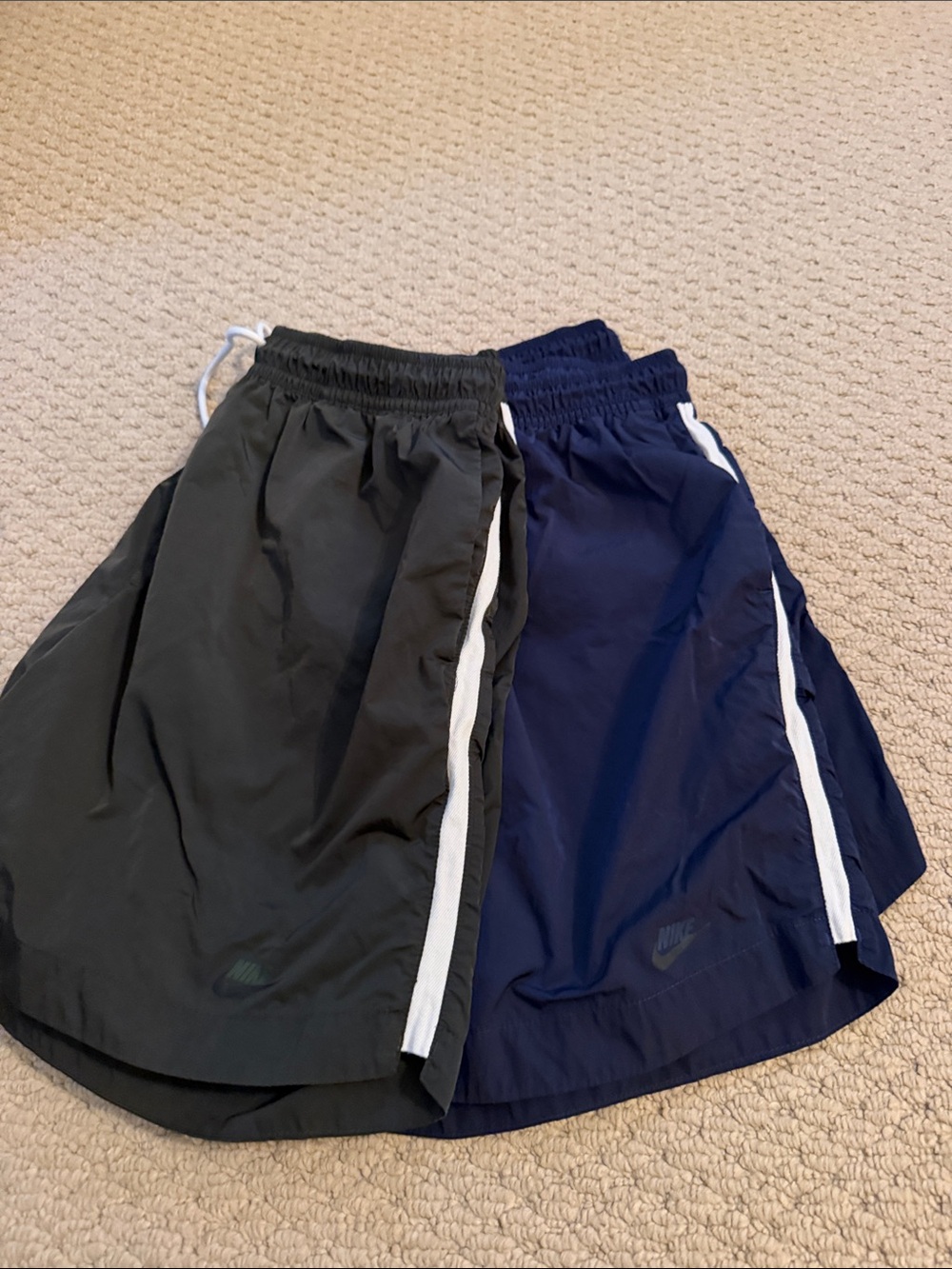 Men’s Nike essentials unlined woven track shorts Navy & Olive Large lot of 2